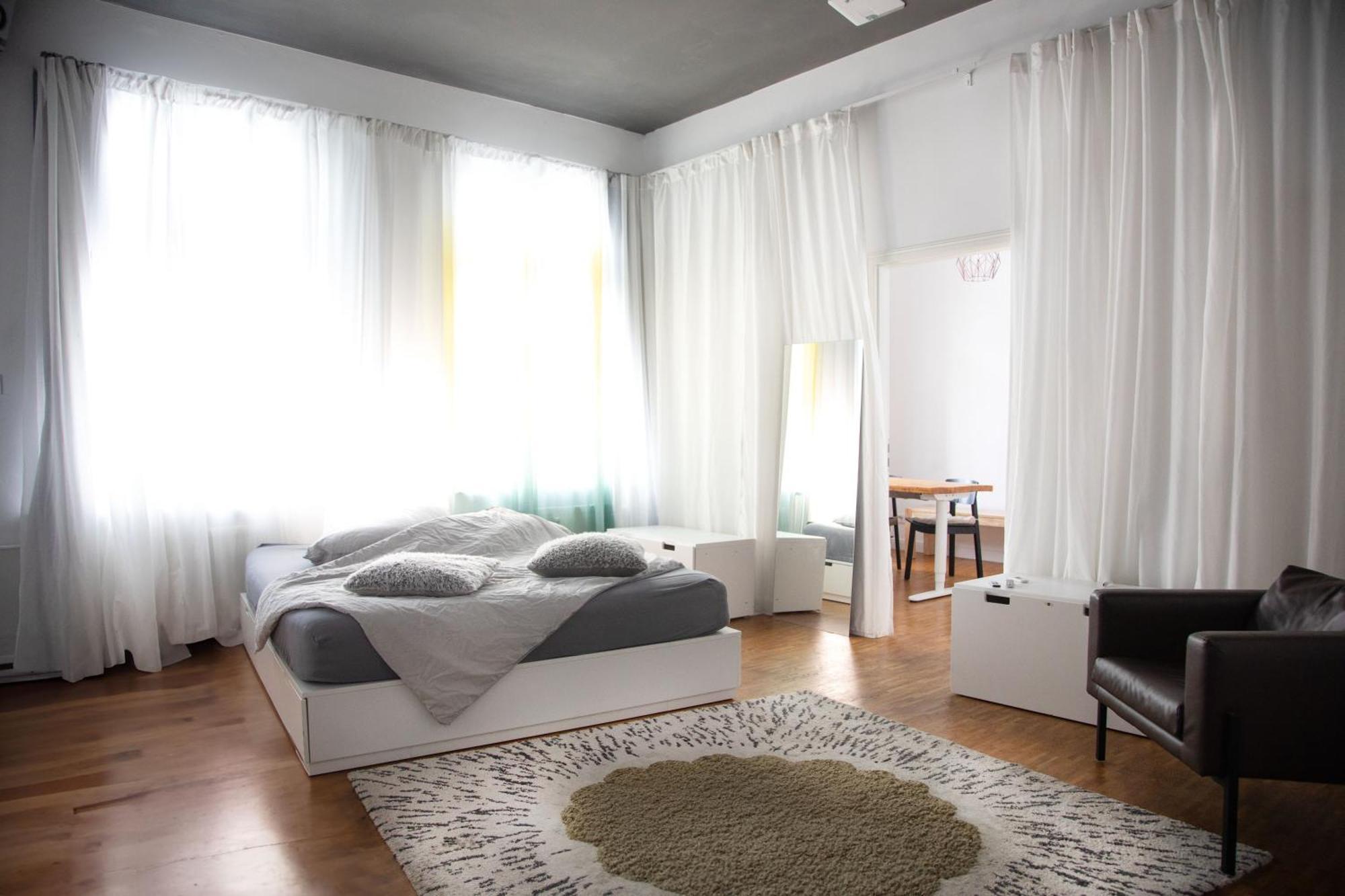 Huge Apartment With Home Cinema And Kitchen In Friedrichshain Berlín Exterior foto